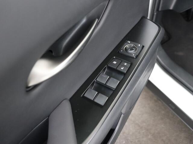 Lexus Ux 250h Preference Line | Premium uitgevoerd | Dealeronderhouden |
