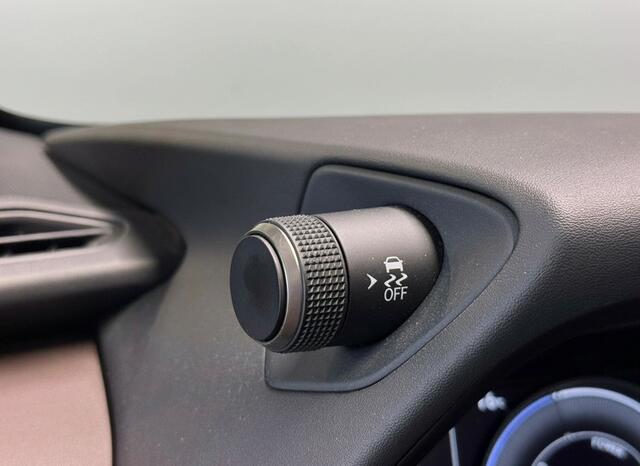 Lexus Ux 250h Luxury Line | Stoelverwarming | Carplay | Adaptive Cruise |