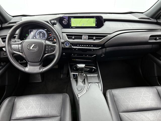 Lexus Ux 250h Executive Line | BTW Voertuig | Premium uitgevoerd |