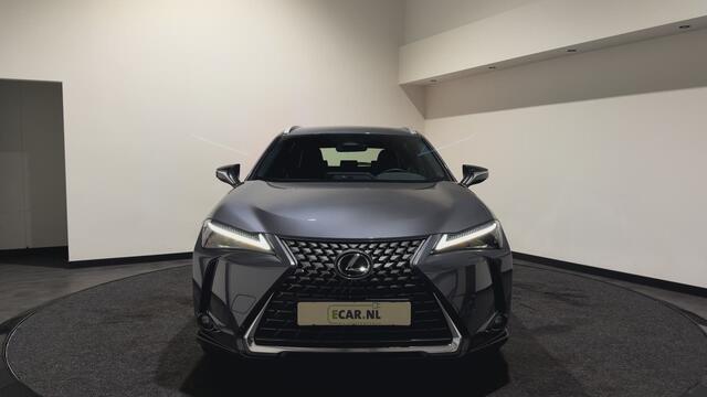 Lexus Ux 300e Luxury 54 kWh | Leder interieur | Stoelen verwarmd & gekoeld | Keyless | Soh (batterijcheck) Waarde 99,0 %