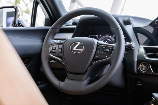 Lexus Ux 250h Business Line | NL-Auto | BTW-Auto | Parkeersensoren |