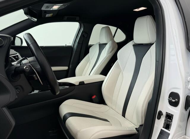 Lexus Ux 250h AWD F Sport Premium | Mark Levinson | 360' Camera | Carplay |