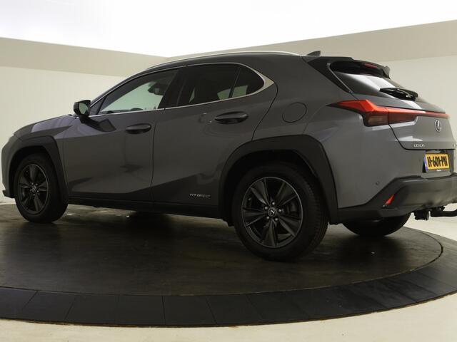 Lexus Ux 250h First Edition | Elektr. a. klep | Trekhaak | PDC