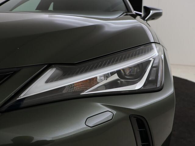 Lexus Ux 250h Luxury Line | Lederen Bekleding | Stoelverwarming | Parkeersensoren |