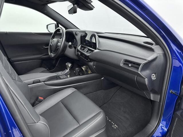 Lexus Ux 250h F Sport Line | Parkeersensoren V+A | Blindspot | Stoelverwarming |