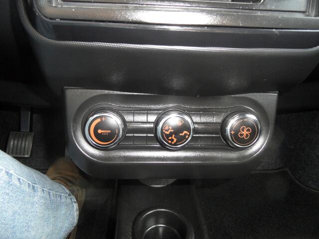 Ligier DUE Microcar Brommobiel Initial