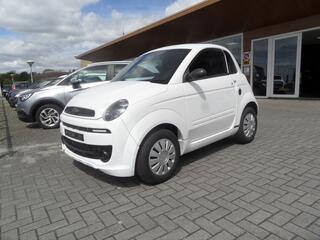 ligier-due-microcar-brommobiel-init