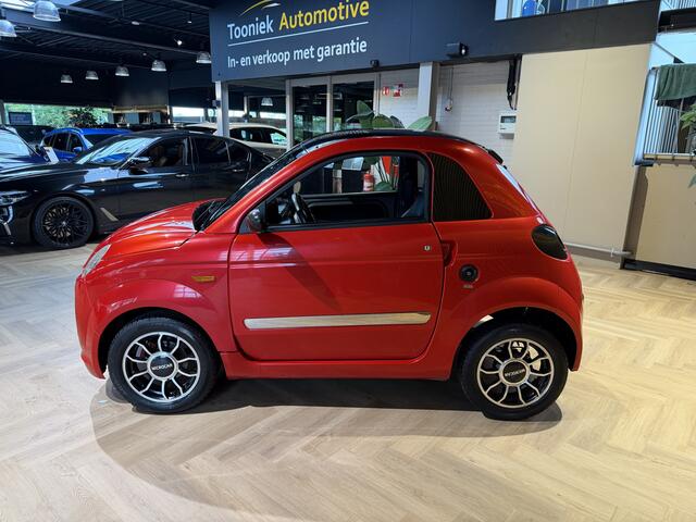 Ligier DUE Microcar Brommobiel Initial elektrische ramen
