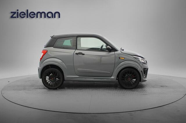 Ligier JS50 dCi Sport Ultimate - 2019 - 6.902 km - Camera, Airco, Leer