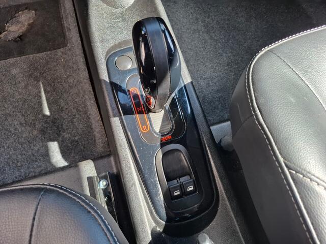 Ligier JS50 Brommobiel C Sport Young Sun Automaat Leder Lmv Privacy Glas