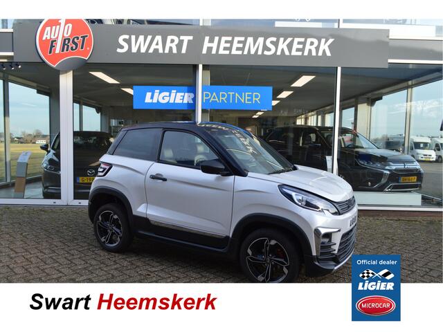 Ligier JS60 Brommobiel Chic Sun | Stuurbekrachtiging | Airco | Apple Carpl.