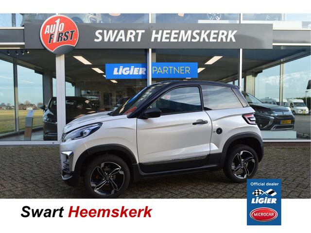 Ligier JS60 Brommobiel Chic Sun | Stuurbekrachtiging | Airco | Apple Carpl.