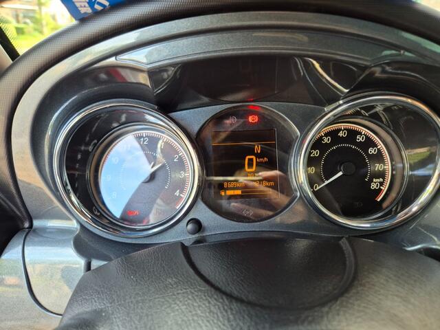Ligier JS60 CHIC SUN STUURBEKRACHTIGING + AIRCO