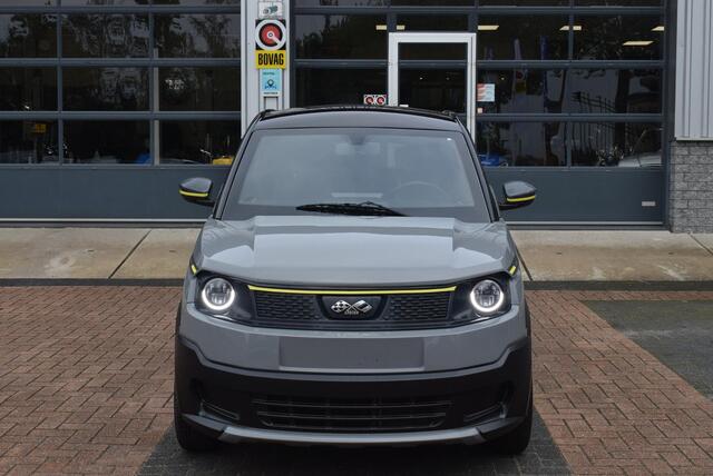 Ligier Myli R.Ebel E5 8HP I Automaat I Apple CarPlay/Android Auto I Achteruitrijcamera Stuurbekrachtiging Km 4.200!!