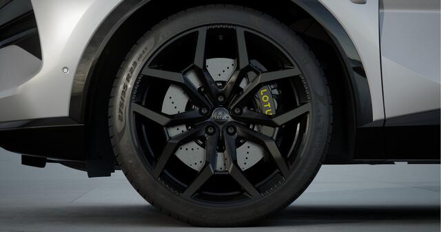 Lotus Eletre Sport SE 4WD 112kWh | Panorama Dak | Dynamic Handling Pack | 23 Inch | Active Aero | Carbon | Soft Close | Head Up | Massage | NP : ¤151.375,-