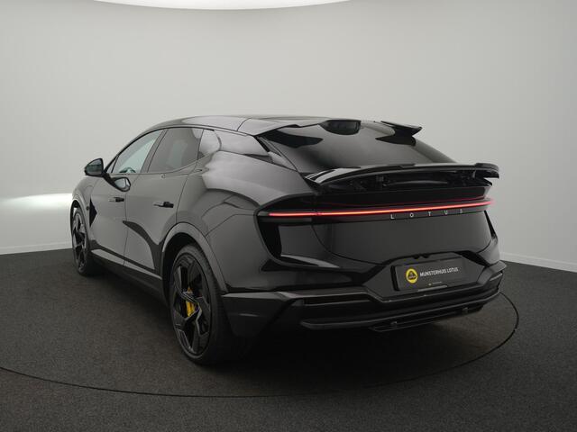 Lotus Eletre 900R | Carbon | Keramische Remmen | Dynamic Handling Pack | 23 Inch | Massage |