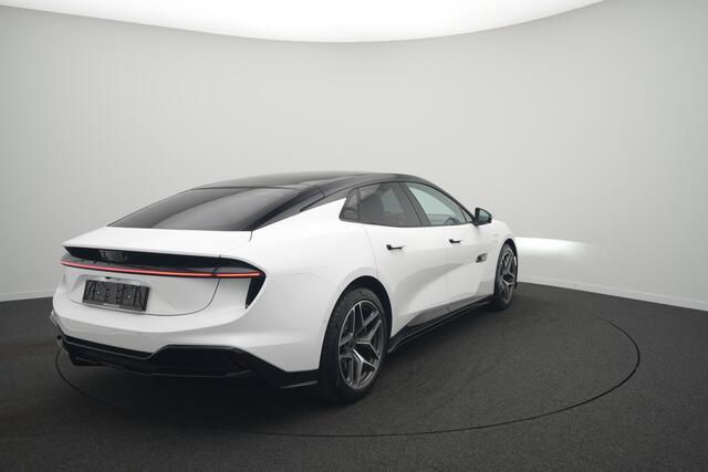 Lotus Emeya Base 600 | Panorama Dak | Head Up | Leder |