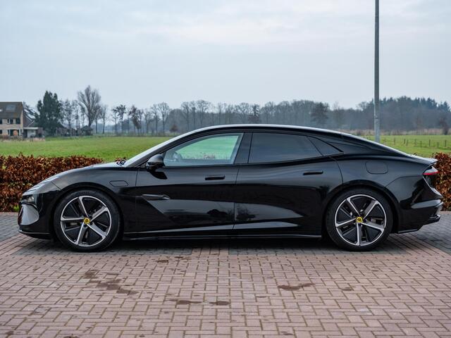 Lotus Emeya S 102 kWh Sport AWD | Carbon | KEF Sound | Elek Afn Trekhaak | LAD Highway Assist | Dynamic Handling | Active Aero | Pano dak | Lidar Autonoom | Volleder Comfort seats pack | HUD | Luchtvering | Etc.. Nw.prijs 161.245,=