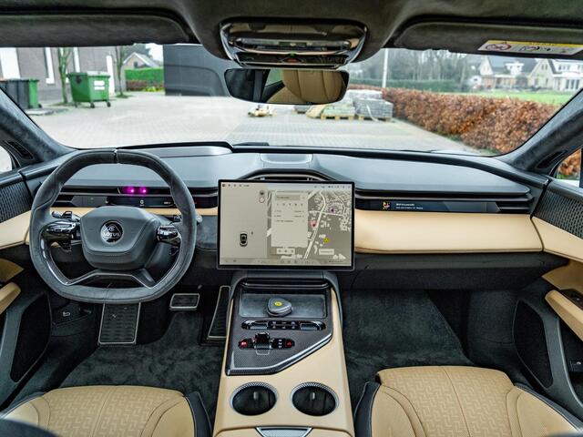 Lotus Emeya S 102 kWh Sport AWD | Carbon | KEF Sound | Elek Afn Trekhaak | LAD Highway Assist | Dynamic Handling | Active Aero | Pano dak | Lidar Autonoom | Volleder Comfort seats pack | HUD | Luchtvering | Etc.. Nw.prijs 161.245,=