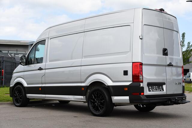 MAN TGE 3.140 35 2.0 L3H3 PB Edition Adaptieve Cruise, Carplay, Camera, Clima, NAVI, 140pk Automaat, Massage stoel, Uniek!