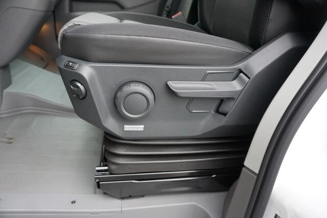 MAN TGE 3.140 140pk Automaat Facelift L3H3/L2H2 Apple carplay Trekhaak Camera ACC Stuur + Stoel verwarming