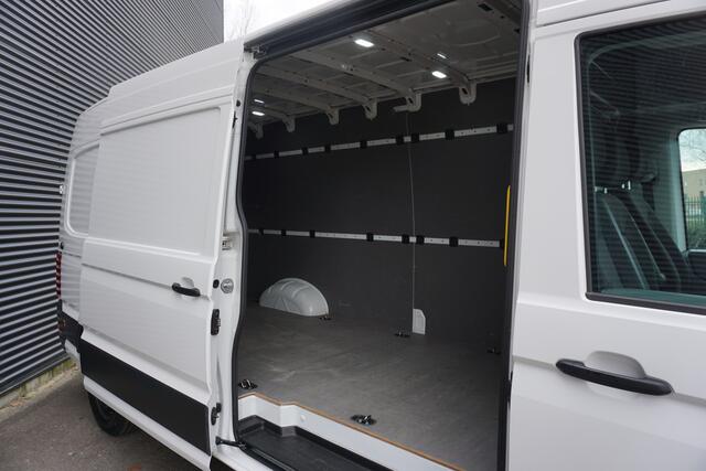 MAN TGE 160pk RWD Automaat L4H3/L3H2 Trekhaak Apple Carplay Navigatie Camera ACC Cruise control Stoelverwarming LED