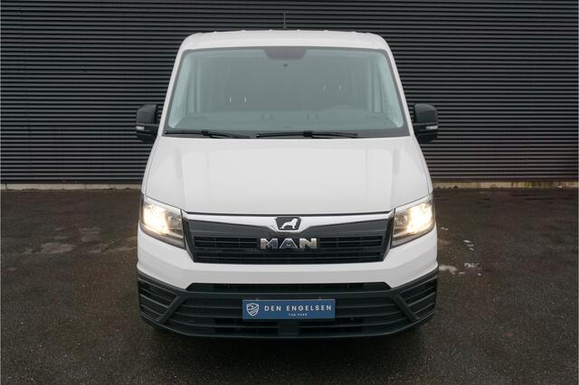 MAN TGE 3.140 140pk Automaat Dubbele cabine L3H2/L2H1 Navigatie Trekhaak Camera Cruise control Parkeersensoren