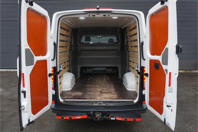 MAN TGE 3.140 140pk Automaat Dubbele cabine L3H2/L2H1 Navigatie Trekhaak Camera Cruise control Parkeersensoren