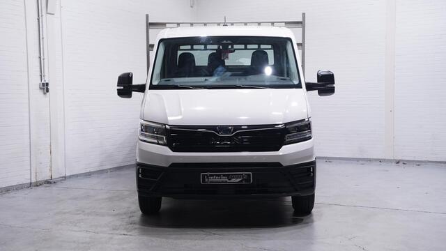 MAN TGE 3.140 140 pk DSG Aut. Pick Up / Open Laadbak Navi, Camera, Trekhaak 3.000 kg, LxBxH 383x225x40 cm, 3-Zits