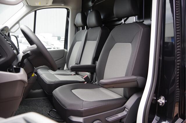 MAN TGE 35 3.140 2.0 L3H2 140PK AUT. LED, TREKHAAK, CAMERA, APPLE CARPLAY/ANDROID AUTO, CRUISE, VOORRUIT VERWARMING