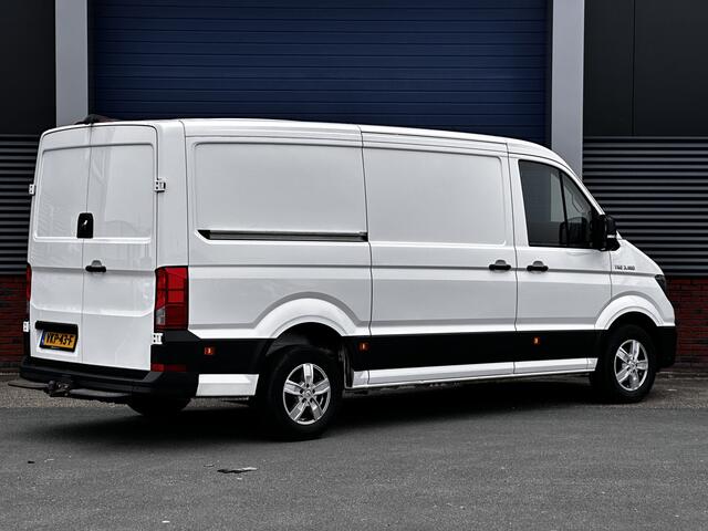 MAN TGE 35 2.0 Standaard Hoog AWD!/ AUTOMAAT!/ Zij-Schuifdeur rechts/ Trekhaak/ Camera/ 16'' LMV/ Vooruitverw./ Airco/ Cruise/ Navi/ Elek. pakket/ Armsteun/ Multi. LEDER. Stuur/ PDC V+A.