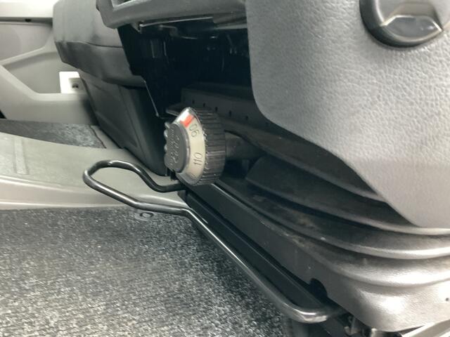 MAN TGE 50 2.0 Extra Lang DLMeubelbak&Lift Airco Cruise 3 Zits Zijdeur Klep 750 kg Euro 6 Bakmaat L.440/B.208/H.230 CM