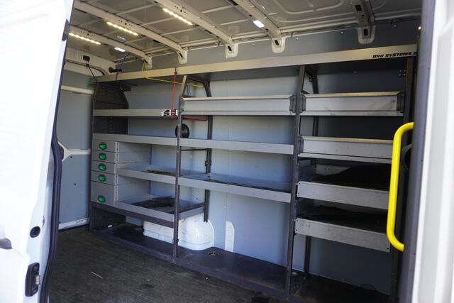 MAN TGE 140 PK L3H3/L2H2 Apple Carplay LED Camera Cruise control Trekhaak Airco Imperiaal Bullbar Inrichting