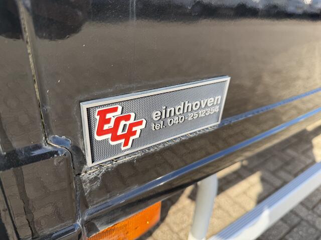 MAN TGE 35 2.0 Lang L4 Super Hoog 177pk bakwagen met Dhollandia laadklep / euro 6 / bpm vrij / vaste prijs rijklaar ¤ 38.950 ex btw / lease vanaf ¤ 636 / zwart metallic