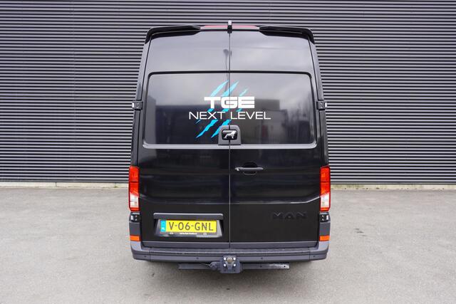 MAN TGE Next Level Edition 180pk L3H3/L2H2 LED Navi Apple Carplay Leder Camera Trekhaak ACC