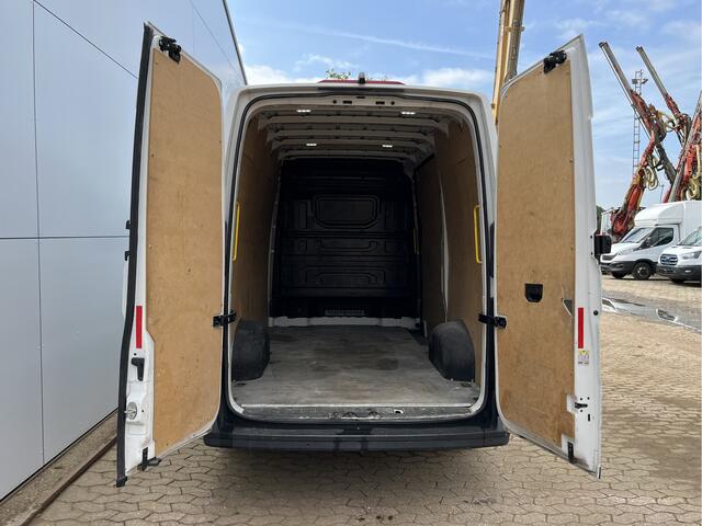 MAN TGE 3.140 2.0 TDI Automaat L3H3 Airco Cruise Control Carplay Camera Parkeersensoren V+A