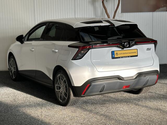 MG 4 MG4 ELECTRIC LUXURY 204 PK NAVIGATIE ADAPTIVE CRUISE CONTROL APPLE CARPLAY/ANDROID 360 CAMERA STOEL EN STUURVERWARMING DODEHOEKSENSOREN RIJSTROOKSENSOREN KEYLESS GO ZEER MOOI !! 3010