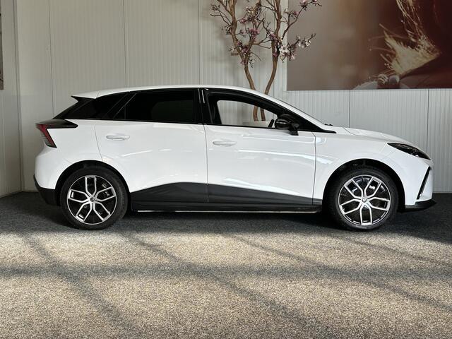 MG 4 MG4 ELECTRIC LUXURY 204 PK NAVIGATIE ADAPTIVE CRUISE CONTROL APPLE CARPLAY/ANDROID 360 CAMERA STOEL EN STUURVERWARMING DODEHOEKSENSOREN RIJSTROOKSENSOREN KEYLESS GO ZEER MOOI !! 3010