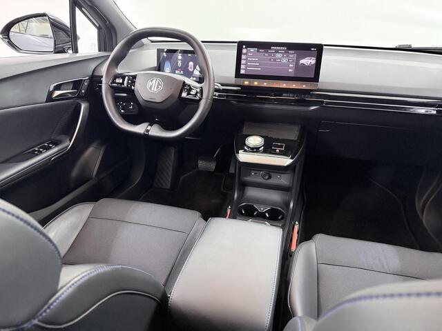 MG 4 MG4 Electric Luxury 64 kWh | SOH 95,6% | Trekhaak | Comfortstoelen | LED | Apple Carplay/Android Auto | 360° Camera | Cruise Control | Climate Control | Keyless Entry/Go |