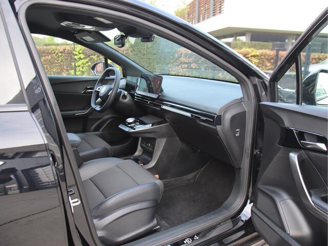 MG 4 MG4 Electric Luxury 64 kWh 360 Camera, Carplay, Keyless, BLIS Prijspakker!
