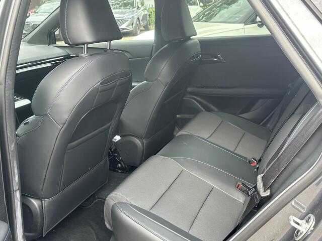 MG 4 MG4 Electric Luxury 64 kWh FABRIEKS GARANTIE T/M 02-2031 | SOH 97% | STOEL + STUURVERWARMING | 360 CAMERA | ELEK. STOEL | KEYLESS | DODEHOEK | APPLECARPLAY | 13K KM! | RIJKLAAR |