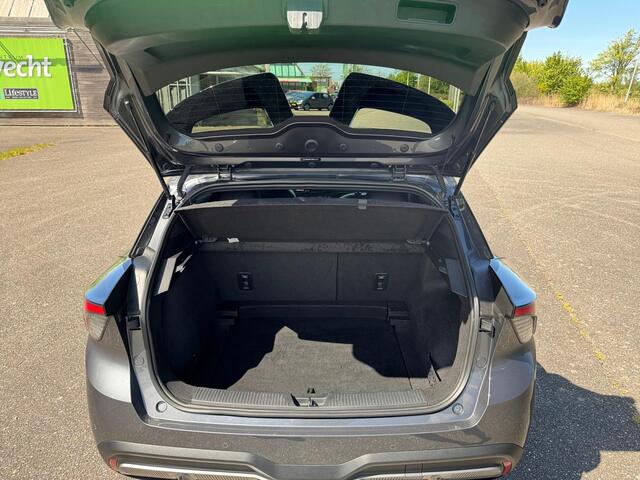 MG 4 MG4 Electric Luxury 64 kWh 204 PK ? Warmtepomp ? ACC ? 360