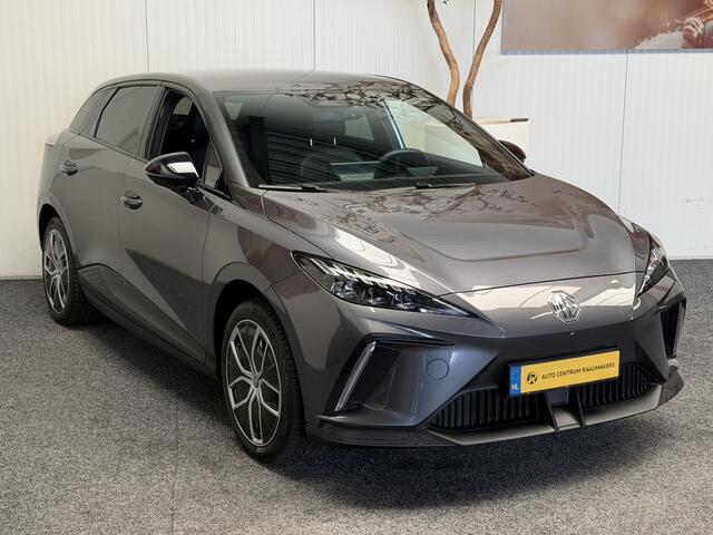 MG 4 MG4 ELECTRIC LUXURY LONG RANGE 204 PK 64 KWH FABRIEKGARANTIE TOT 3031 !!! NAVIGATIE ADAPTIVE CRUISE CONTROL APPLE CARPLAY/ANDROID 360 CAMERA STOEL EN STUURVERWARMING DODEHOEKSENSOREN RIJSTROOKSENSOREN KEYLESS GO ZEER MOOI !!