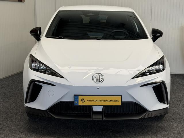 MG 4 MG4 ELECTRIC LUXURY LONG RANGE 204 PK 64 KWH FABRIEKGARANTIE TOT 2031 !!! NAVIGATIE ADAPTIVE CRUISE CONTROL APPLE CARPLAY/ANDROID 360 CAMERA STOEL EN STUURVERWARMING DODEHOEKSENSOREN RIJSTROOKSENSOREN KEYLESS GO ZEER MOOI !!