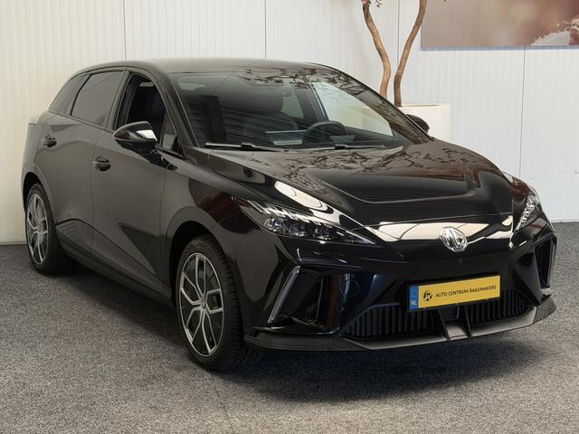 MG 4 MG4 ELECTRIC LUXURY LONG RANGE 204 PK 64 KWH FABRIEKGARANTIE TOT 2031 !!! NAVIGATIE ADAPTIVE CRUISE CONTROL APPLE CARPLAY/ANDROID 360 CAMERA STOEL EN STUURVERWARMING DODEHOEKSENSOREN RIJSTROOKSENSOREN KEYLESS GO ZEER MOOI !!