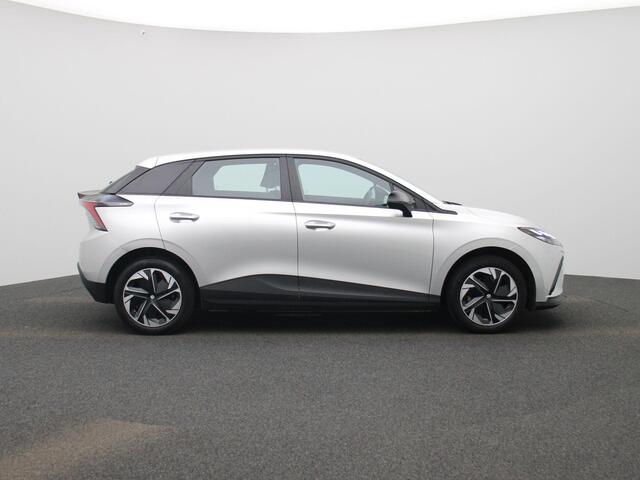 MG 4 MG4 Electric Standard 51 kWh | Climate Control / ECC | Navigatie | LED koplampen | Park Distance Control achter |