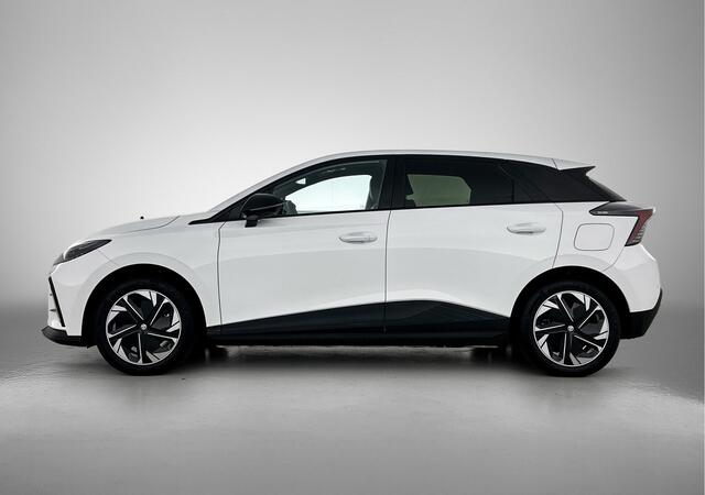 MG 4 MG4 Electric Luxury 64 kWh | NL auto | Trekhaak | 360 camera | dodehoek detectie | Elektrische bestuurdersstoel | Navigatie | Apple CarPlay/Android Auto | Cruise Control | Keyless Entry/Start |