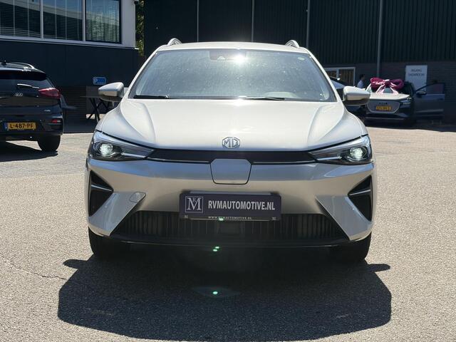 MG 5 MG5 Electric Long Range Comfort 61 kWh SOH 96% | ACHTERUITRIJCAMERA | ADAPTIVE CRUISE CONTROL | STOEL & STUURVERWARMING | MG DEALER ONDERHOUDEN | FABRIEKSGARANTIE T/M 12-2030 |