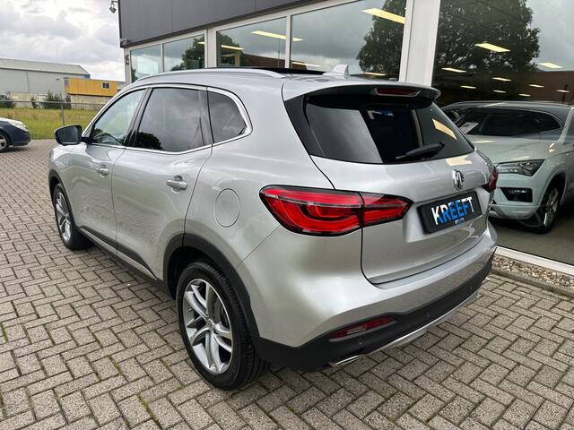 MG EHS 1.5 TGDI Luxury Panorama