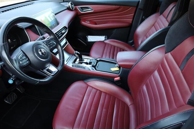MG EHS 1.5 TGDI Luxury